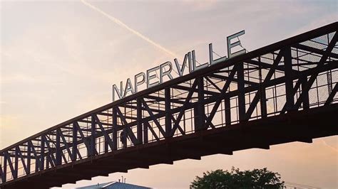naperville  moneys top   places