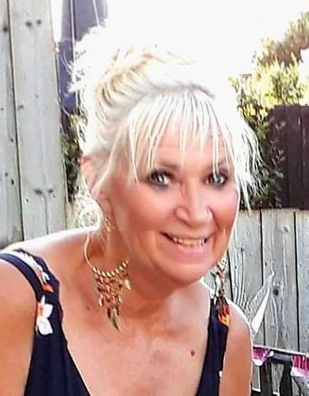 Jan B Southend Over 40s Singles Nights Out And Trips Away Southend