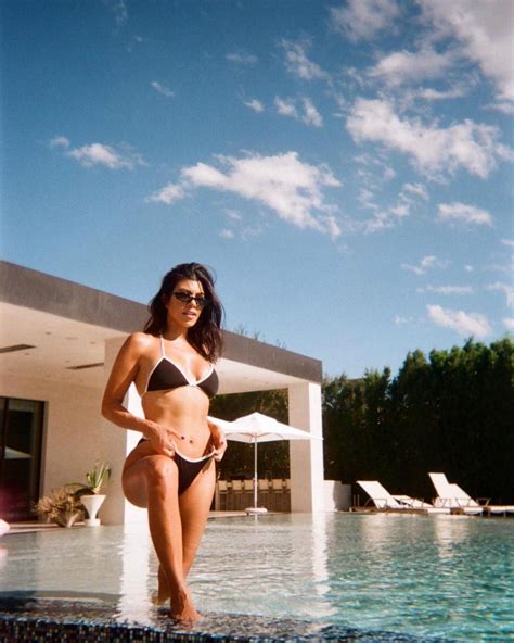 kourtney kardashian naked photo shoooting for gq scandal planet