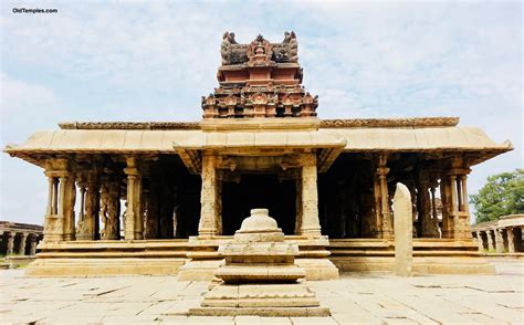 attractions  hampi group  monuments part   temples