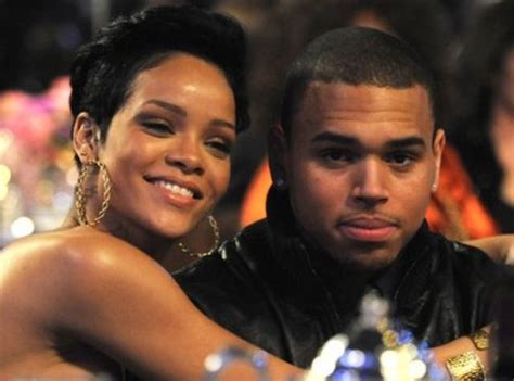 what is rihanna s relationship with chris brown rihanna