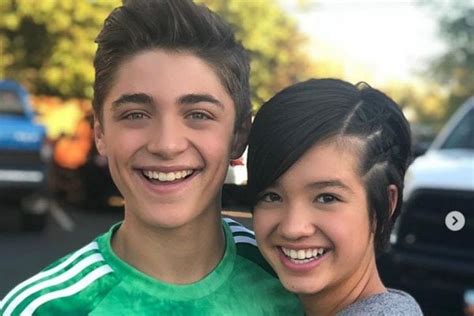 Who Is The Shazam Star Asher Angel S Girlfriend