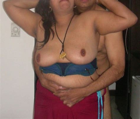 asia porn photo desi mature bbw panni aunty with lover