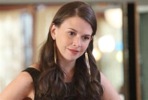 sutton foster set for gilmore girls revival — as her bunheads character