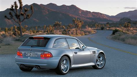 repasamos la historia del bmw  coupe   en su  cumpleanos