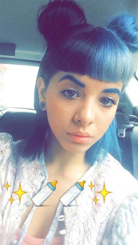 13 Glimpses Of Melanie Martinez Private Snapchat That Were