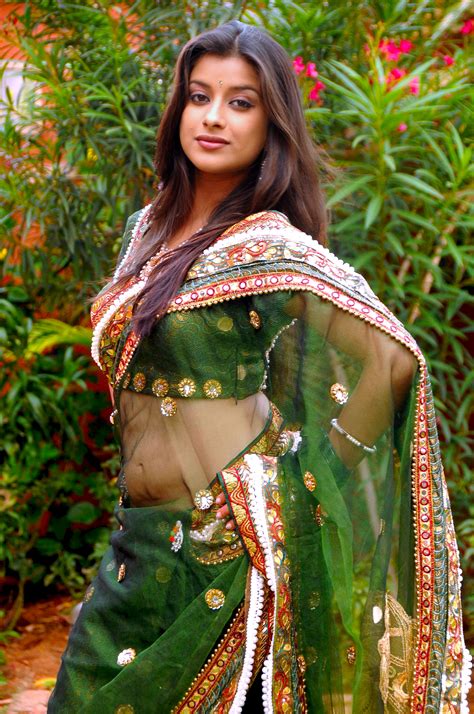 tamil beauty madhurima banerjee low saree hot hip and