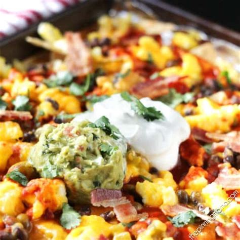 bacon egg breakfast nachos recipe  pinning mama