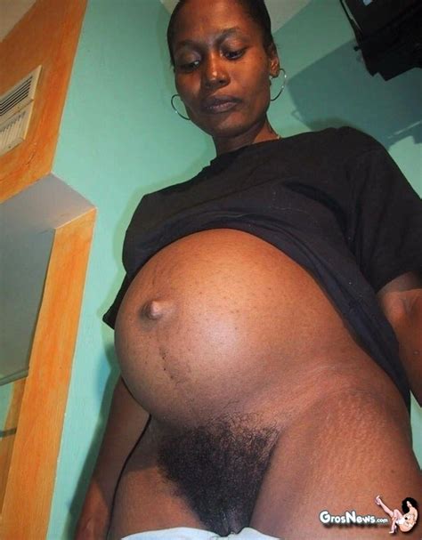 cette ivoirienne enceinte est très fière de sa chatte poilue