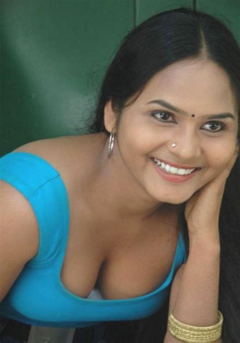 sexy indian actress hq photos ~ hot girls sexy girls naked women nude pics