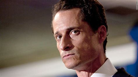 ny puts anthony weiner  indefinite leave