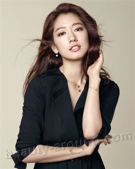 Top 10 Beautiful Korean Models Photo Gallery