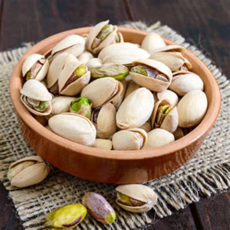 salted inshell pistachios buy salted pista  inaaya snack smarter