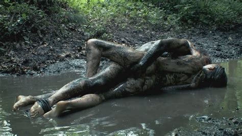 naked sara forestier in love battles