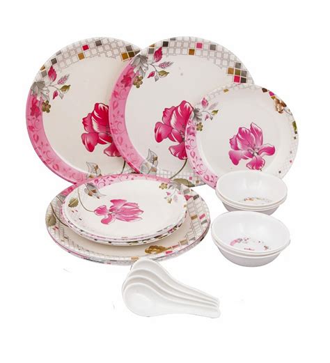 buy attractive collection   pcs dinner set     shopclues