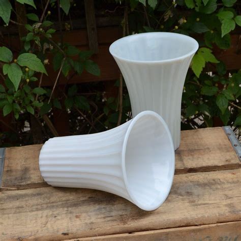 30 Stylish White Milk Glass Hobnail Vase Decorative Vase