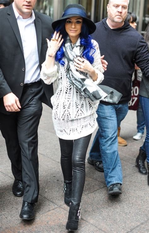 Cher Lloyd Shocks With New Blue Locks Metro News