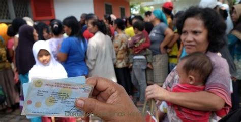 Kemensos Beri Bantuan Modal Usaha 1 000 Kk Di Kabupaten Pasuruan