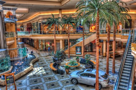 International Plaza Mall Tampa Florida The Main Open Area  Flickr