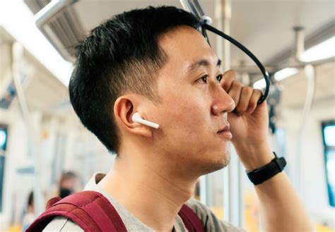 japan  solved travelers airpod problem