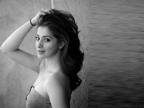 raai laxmi hot sexy and sizzling pictures of the julie 2 movie