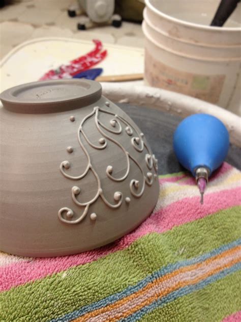 pottery  lisa slip trailing