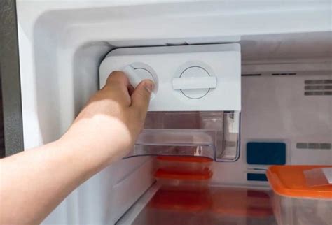 fix ice maker   fridge shiny modern