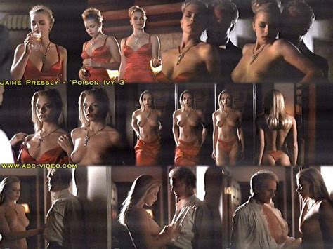 Celebrity Jaime Pressly Exposing Her Perfect Ass Porn