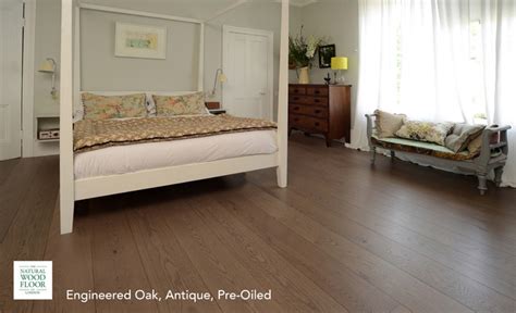 Antique Engineered Oak Pre Oiled Flooring Traditional Bedroom
