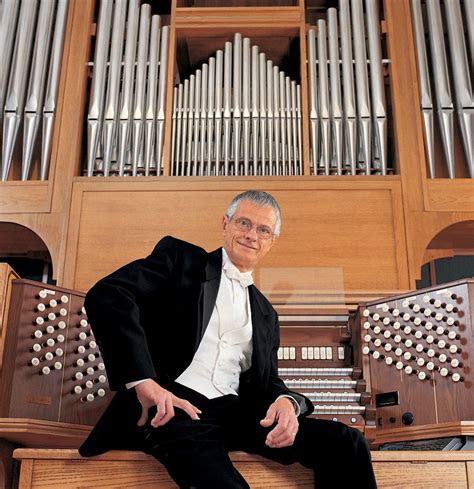 renowned organist  perform  divinity lutheran church  parma heights rick haase