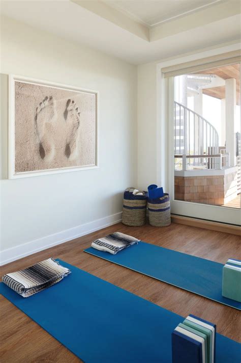 amazing home yoga studio ideas  relaxation  meditation yoga studio home home gym