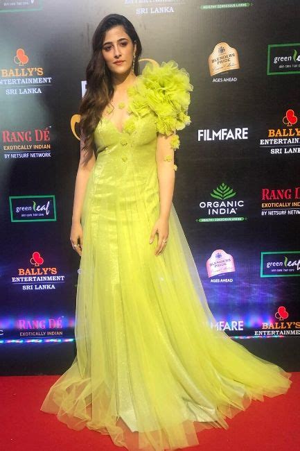 Best Dressed Celebrities At The Filmfare Glamour And Style Awards 2019