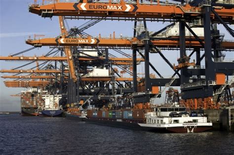 binnenvaart ziet klanten vertrekken vanwege oplopende congestie maritiem nederland