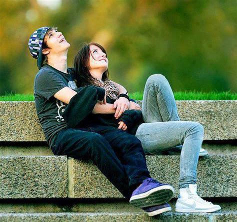 Cute Couple In Love Wallpapers I Love You