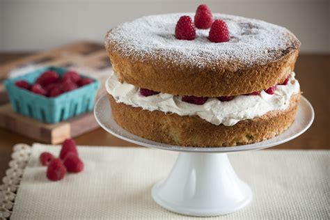 Mary Berry Reveals Quick New Method For Making Victoria Sponge