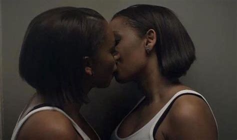 get a room mel b enjoys a lesbian kiss in her new video…with herself celebrity news showbiz