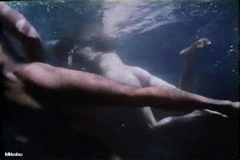 Naked Sandra Mozarowsky In El Hombre De Los Hongos