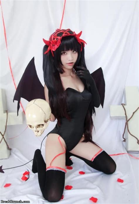 8 sexy picture of kurumi tokisaki cosplay from date a live breakbrunch