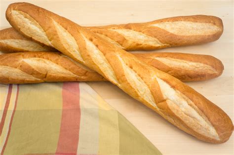 french baguette 18 oz the essential baking company