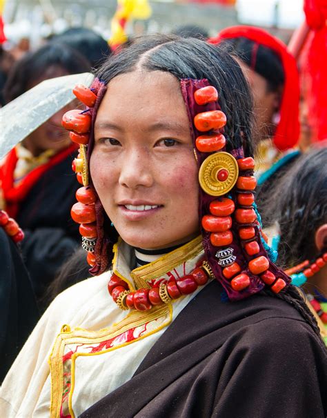 pin  macriana tapioca  humans humanoids tibet people tibet