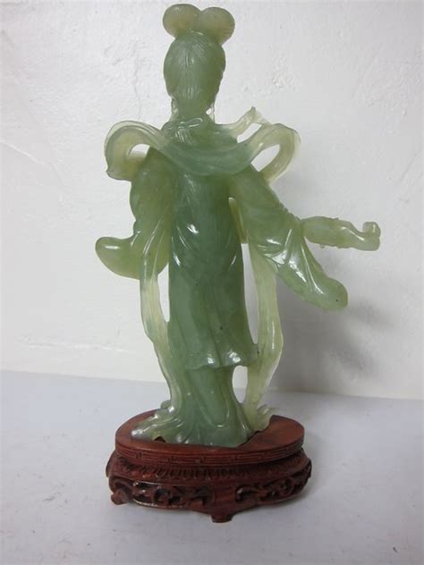 jade guanyin figurine china     century catawiki