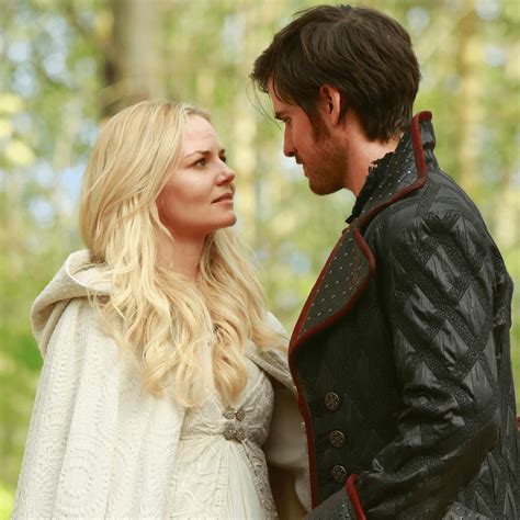 Emma And Hook Moments On Once Upon A Time Popsugar Entertainment