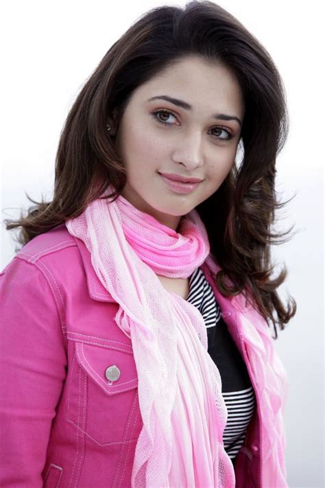 bollywood hot and beautiful actress tamanna bhatia latest pic s and wallpapers tamanna bhatia