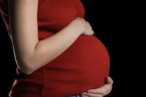 woman tells how she got pregnant without ever having sex due to rare