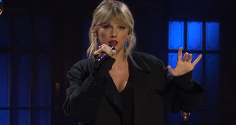 Taylor Swift Performs ‘false God During ‘saturday Night Live – Watch