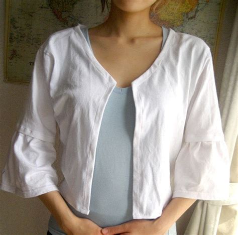t shirt bolero · how to recycle a t shirt into a shrug · dressmaking on cut out keep