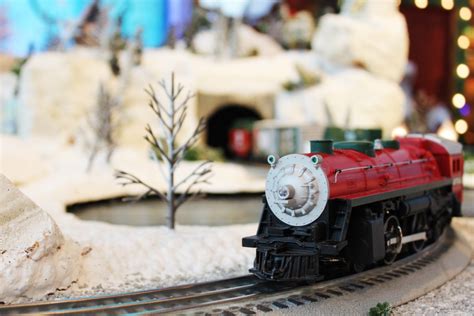 ultimate christmas guide for model trains charles ro supply company