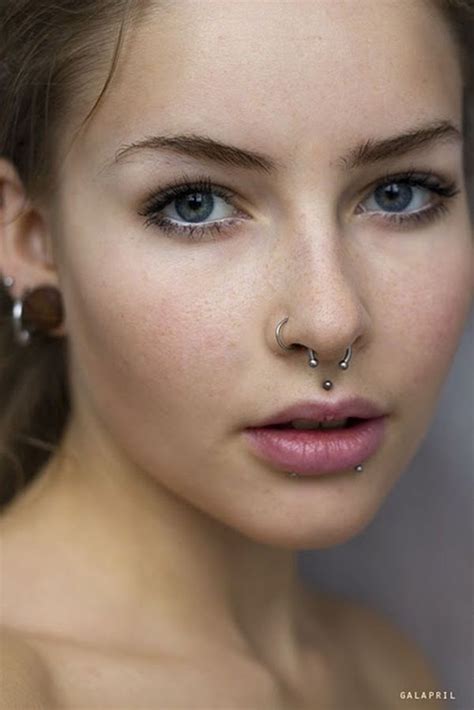 Cool Piercing Ideas For Girls 31 Septum Piercings Piercings Eyebrow