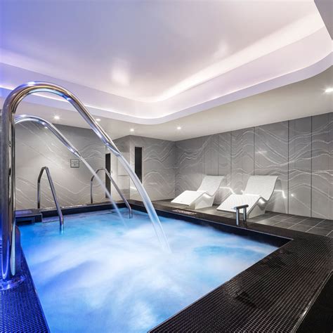 hotel ivys  spa stunning renovation featuring cambria refine