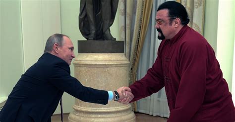 From Putins Hands A Russian Passport For Steven Seagal The New York
